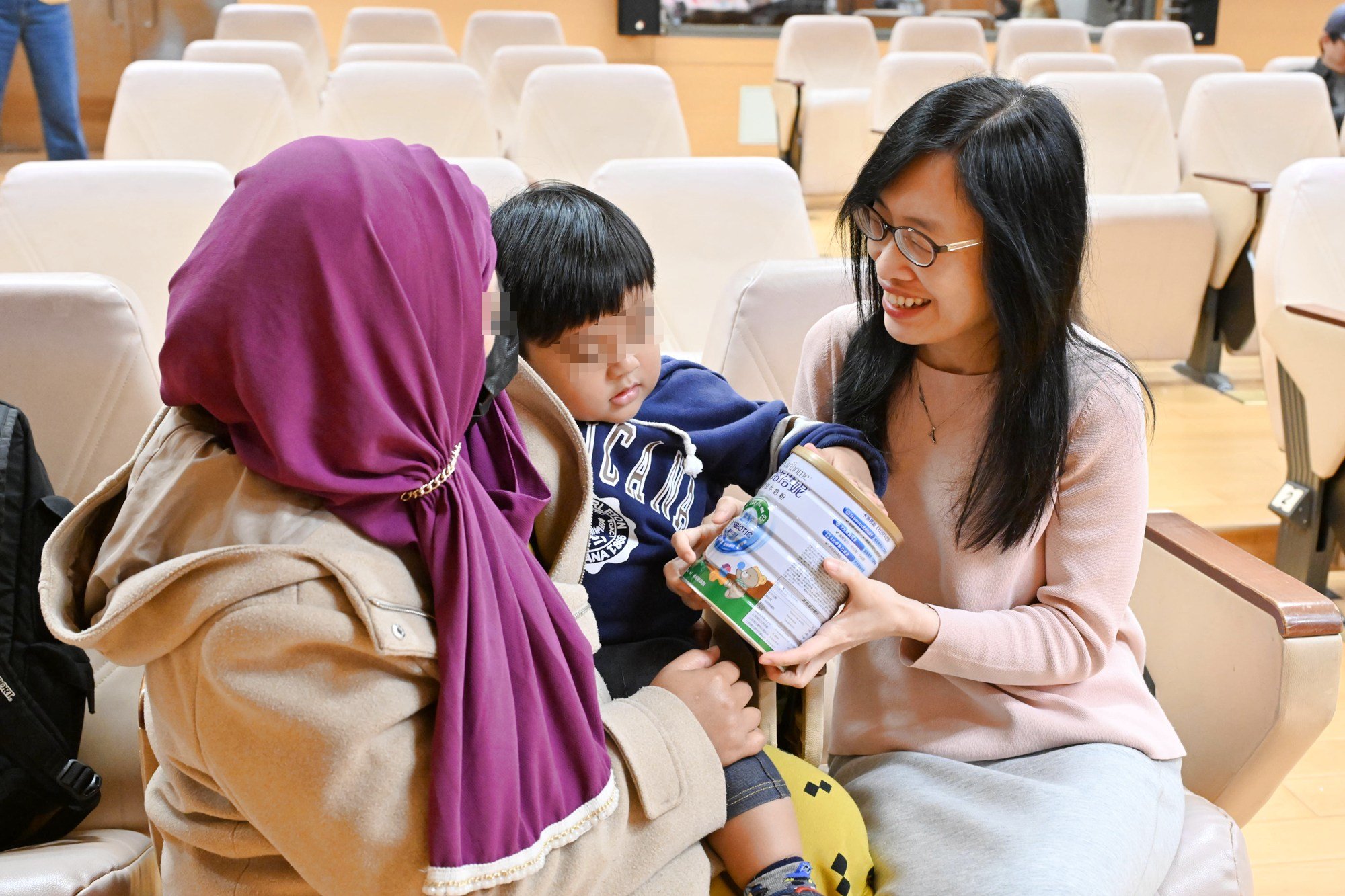 營養馬上到‧溫暖直達心～新北市愛心奶粉分享活動